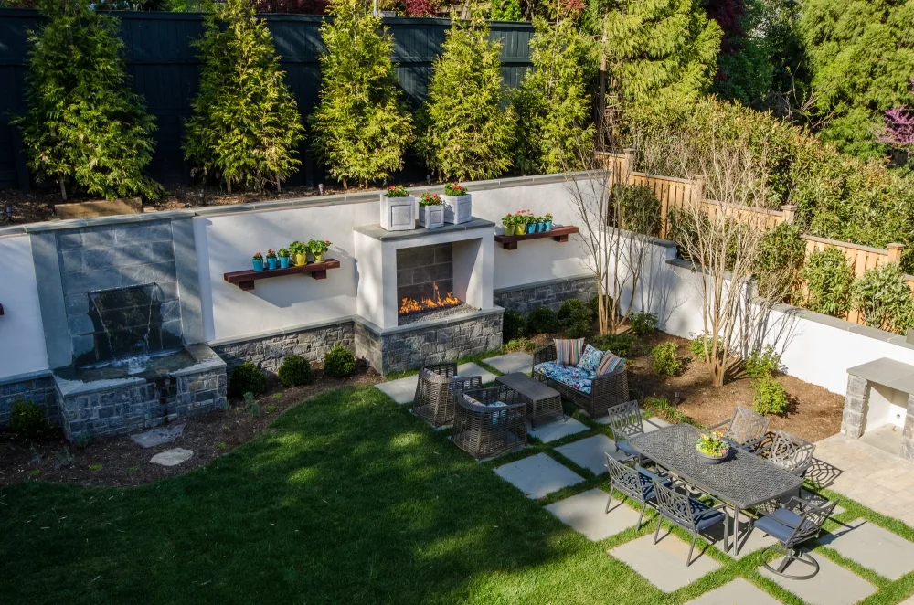 Blurring the Lines — This DC luxury home’s interior and exterior spaces blend seamlessly